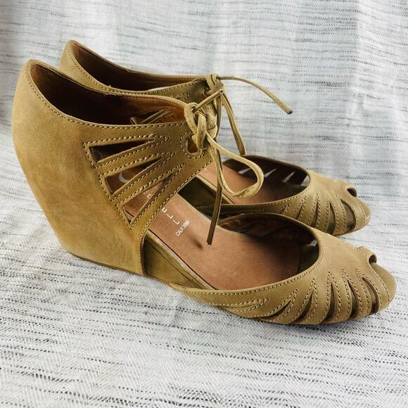 Jeffrey Campbell Tan Leather Wedge Peep Toe Sandals Ankle Lace Up Closure 6.5 - Picture 1 of 8